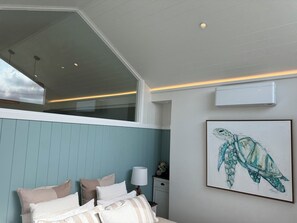 1 bedroom, premium bedding, pillow-top beds, iron/ironing board