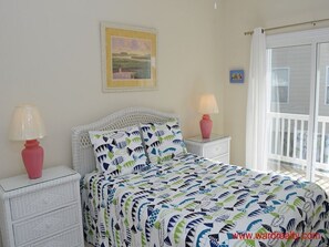 4 bedrooms, iron/ironing board, free WiFi