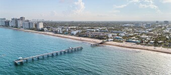 UNIT # 1  Lauderdale By The Sea 200+- steps to Beach or Downtown 1 Bd, 1st floor