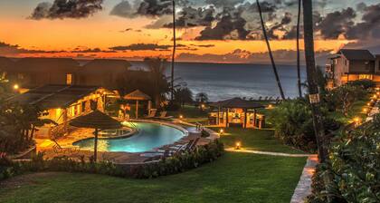 West Maui, Kahanan auringonlasku, merinäköala ilmastoinnilla, oma ranta