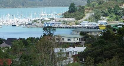 Private and pet friendly lockwood house