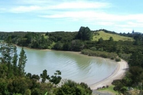 Private and pet friendly lockwood house