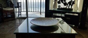 ¡Qué vista! Down Town Oceanfront Condo, seguridad las 24 horas, acceso a la playa