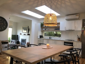 تناول الطعام