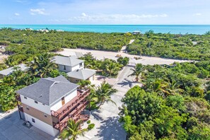 Exterior - Sea La Vie - Beachside 1 Bedroom Unit #5 (Providenciales)