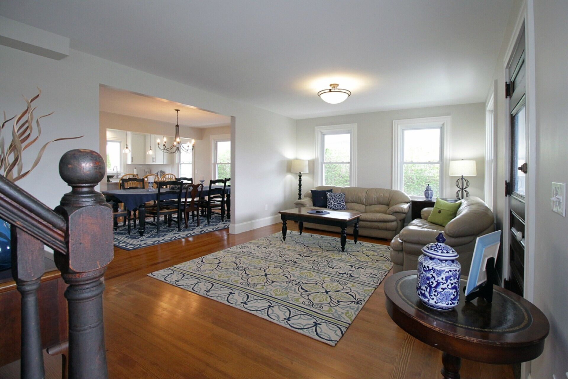 A Pie De Playa, Con Vista Al Agua, 6 Habitaciones, Colonial Holandesa: ¡10 De Agosto, Especial 6nt! - Rhode Island