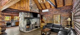 Creekfront Rustic Log Cabin
