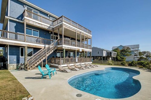 Down South | 450 ft from the beach | Private Pool