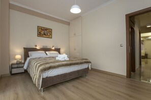 Apartamento | 3 quartos, espaço de trabalho para notebook