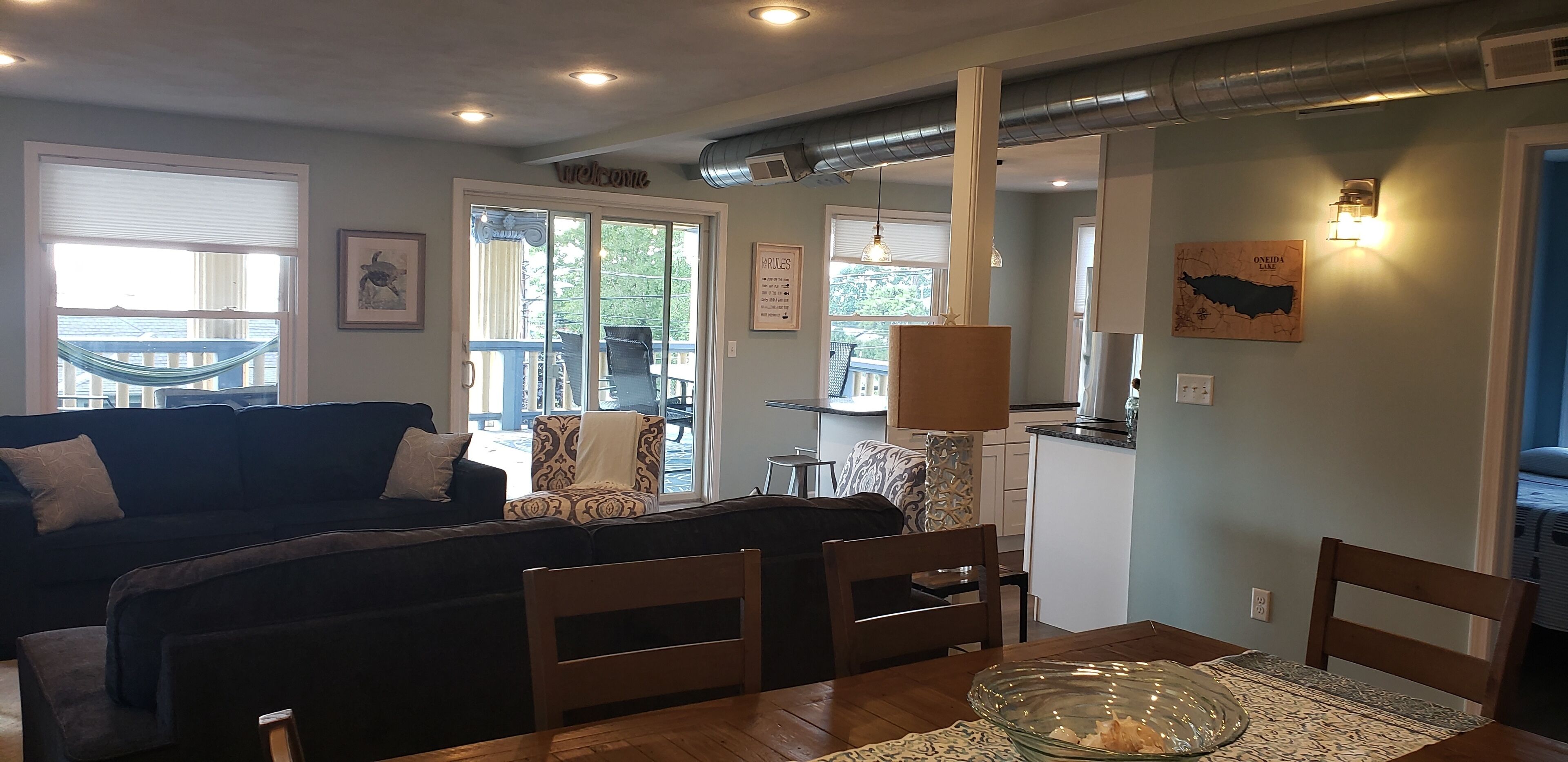Recientemente Renovado 4 Dormitorios 2 Baños Penthouse Suite En El Corazón Sylvan Beach Resort - Sylvan Beach, NY