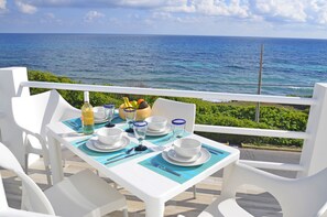 Superior Apartment, 2 Bedrooms, Balcony, Ocean View | Terrace/patio - Amigo Rental Isla Mujeres (Isla Mujeres)