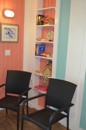 Interior - Beachfront large one bedroom studio, adjoining studio can be added to make 2/2. (Spanish Wells)