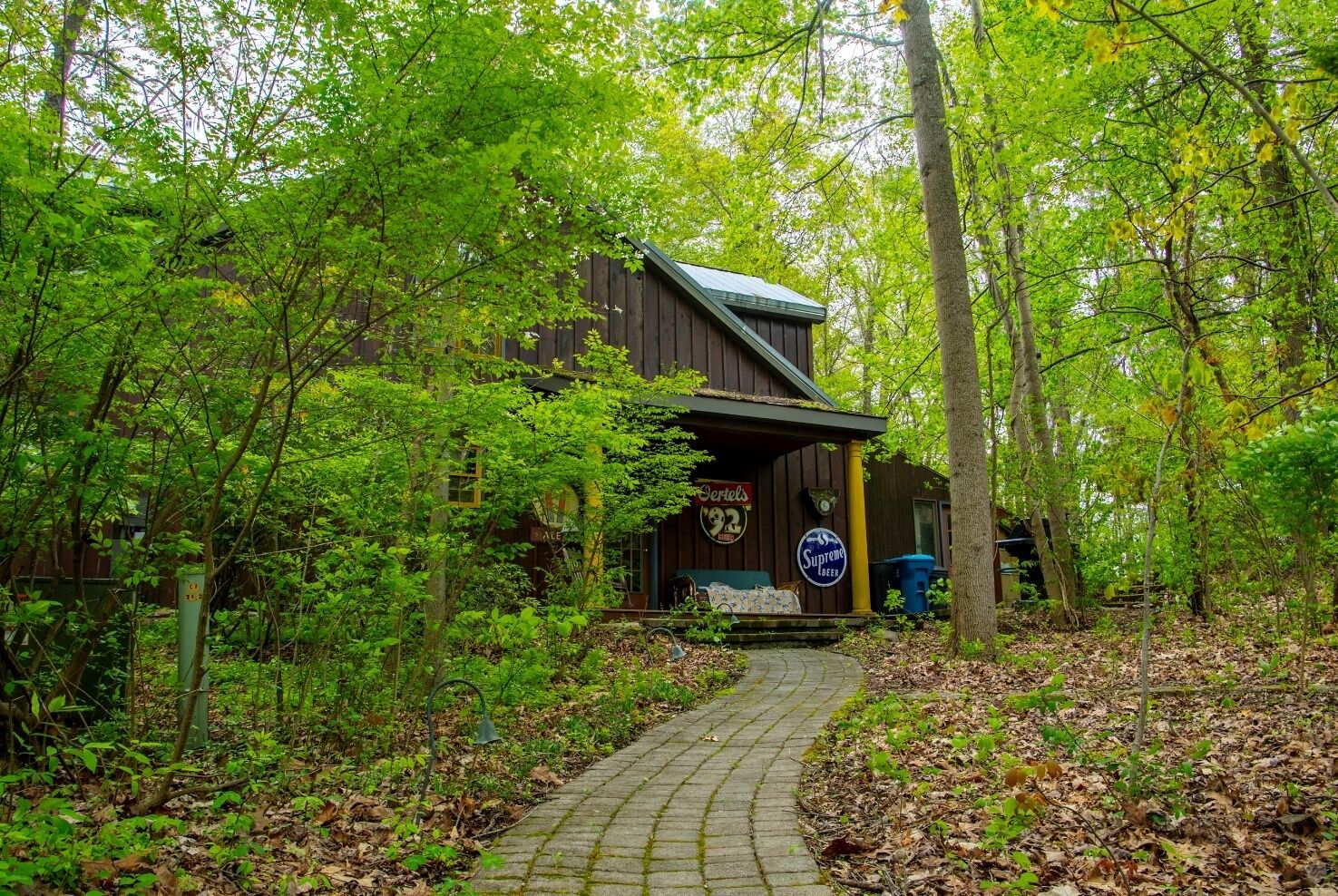 Featured on the Travel Channel, Home & Garden Channel and more. No Cleaning Fee!