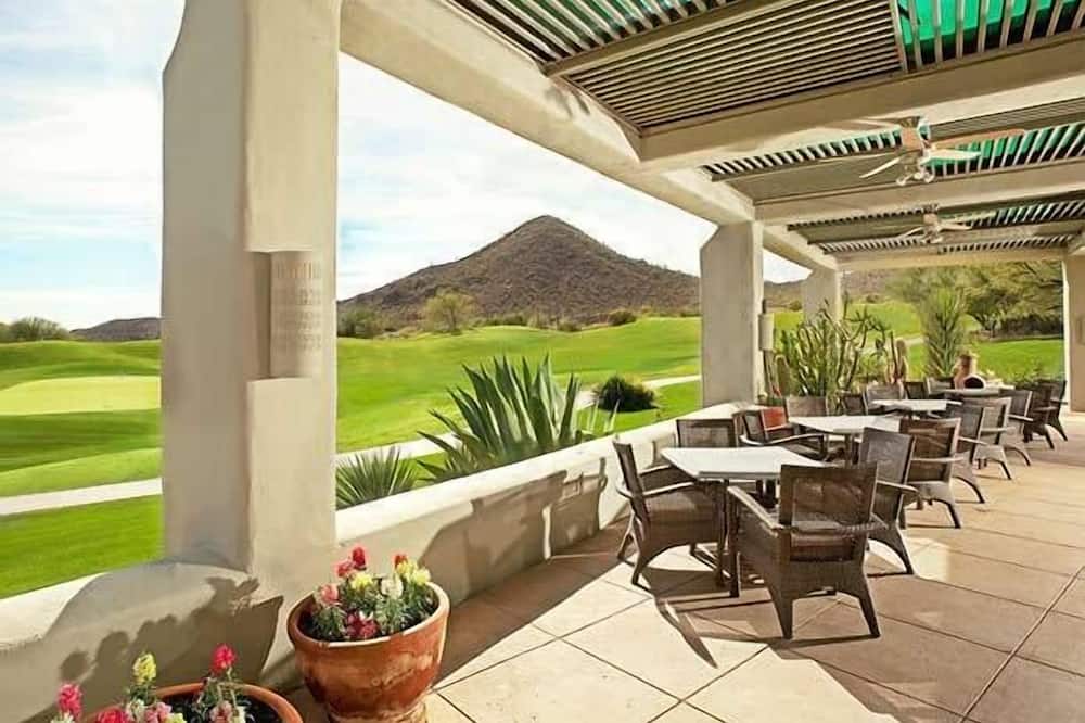 Tucson Starr Pass Vacation private Townhome- close to 27 hole Starr Pass course!