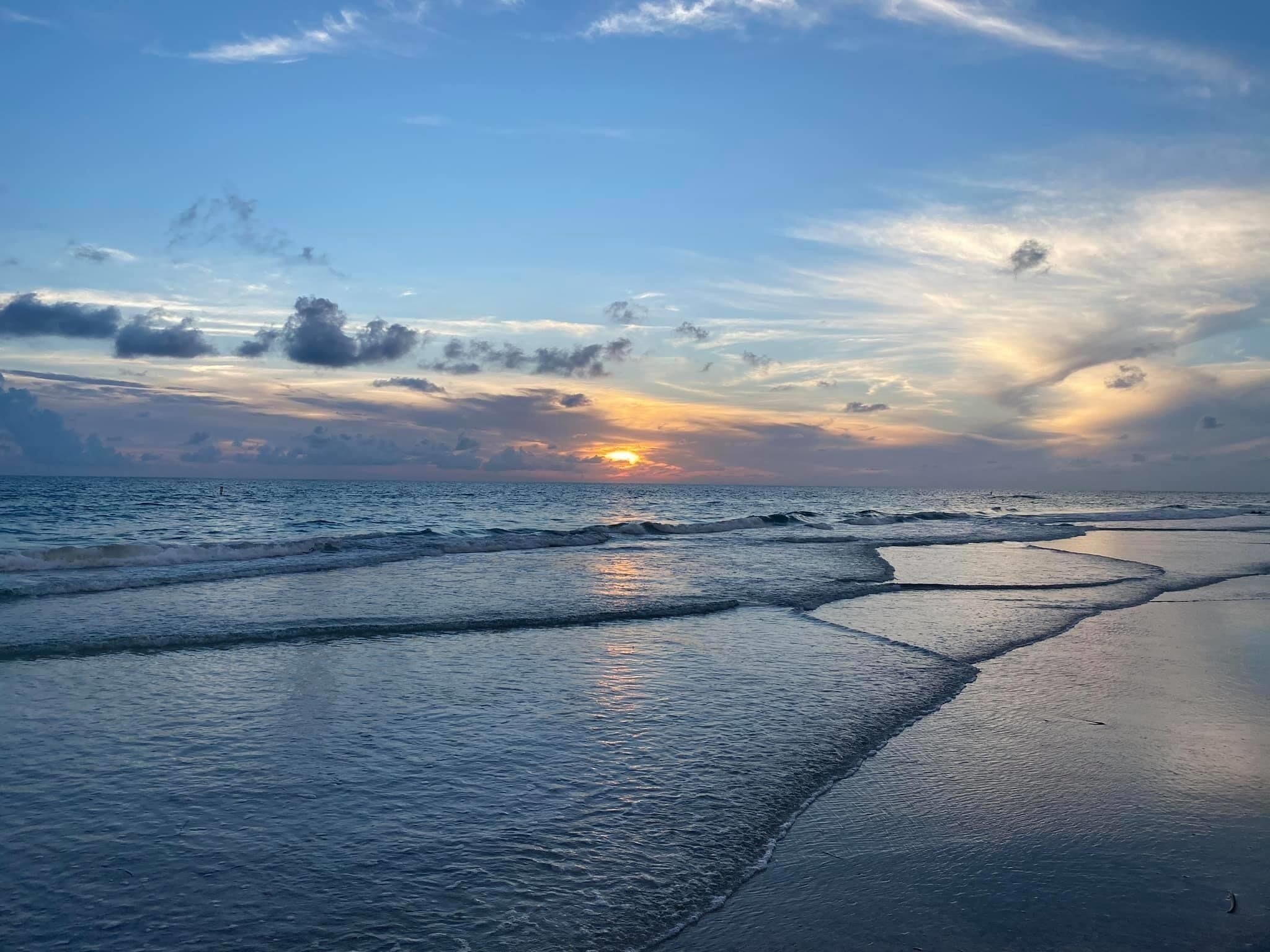 Beautiful Redington Shores, located between Clearwater & St. Pete Beach!