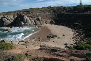 Beach - Central - Port Elliot
Historic Villa (Port Elliot)
