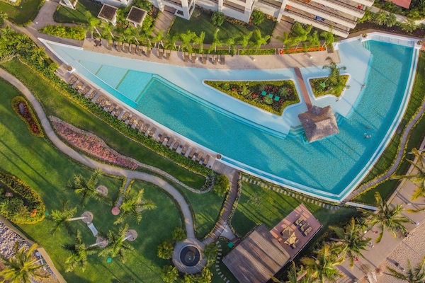 Aerial View of Infiniti Pool