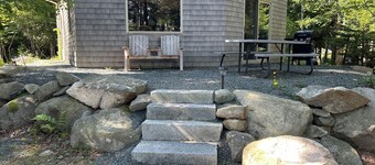 Cozy cottage nestled in the  woods with walking distance to town.