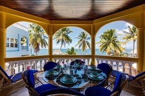 Outdoor dining - Luxury, Beachfront, Home with Resort-amenities, Housekeeping & FREE GOLF CART. (Hopkins)