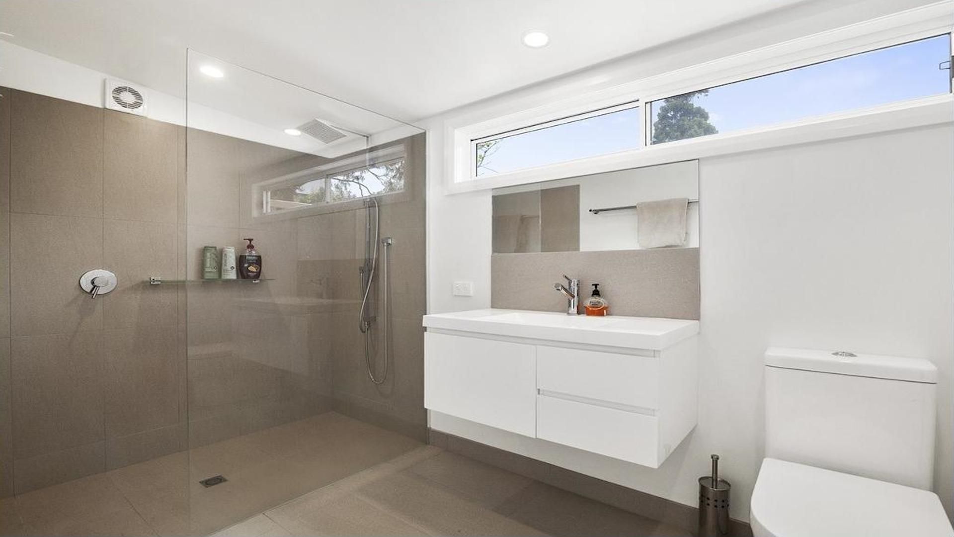 Hair dryer, towels, toilet paper