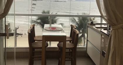 SEA FRONT GOURMET APARTMENT - 6 adults