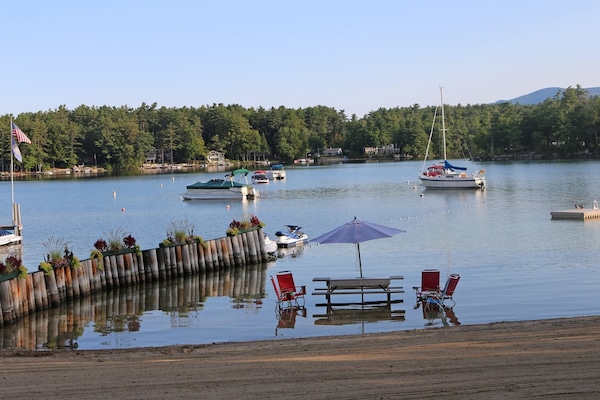 West Point Beach No boat slip with rental