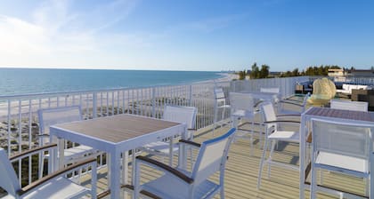 Provident Oceana Beachfront Suites