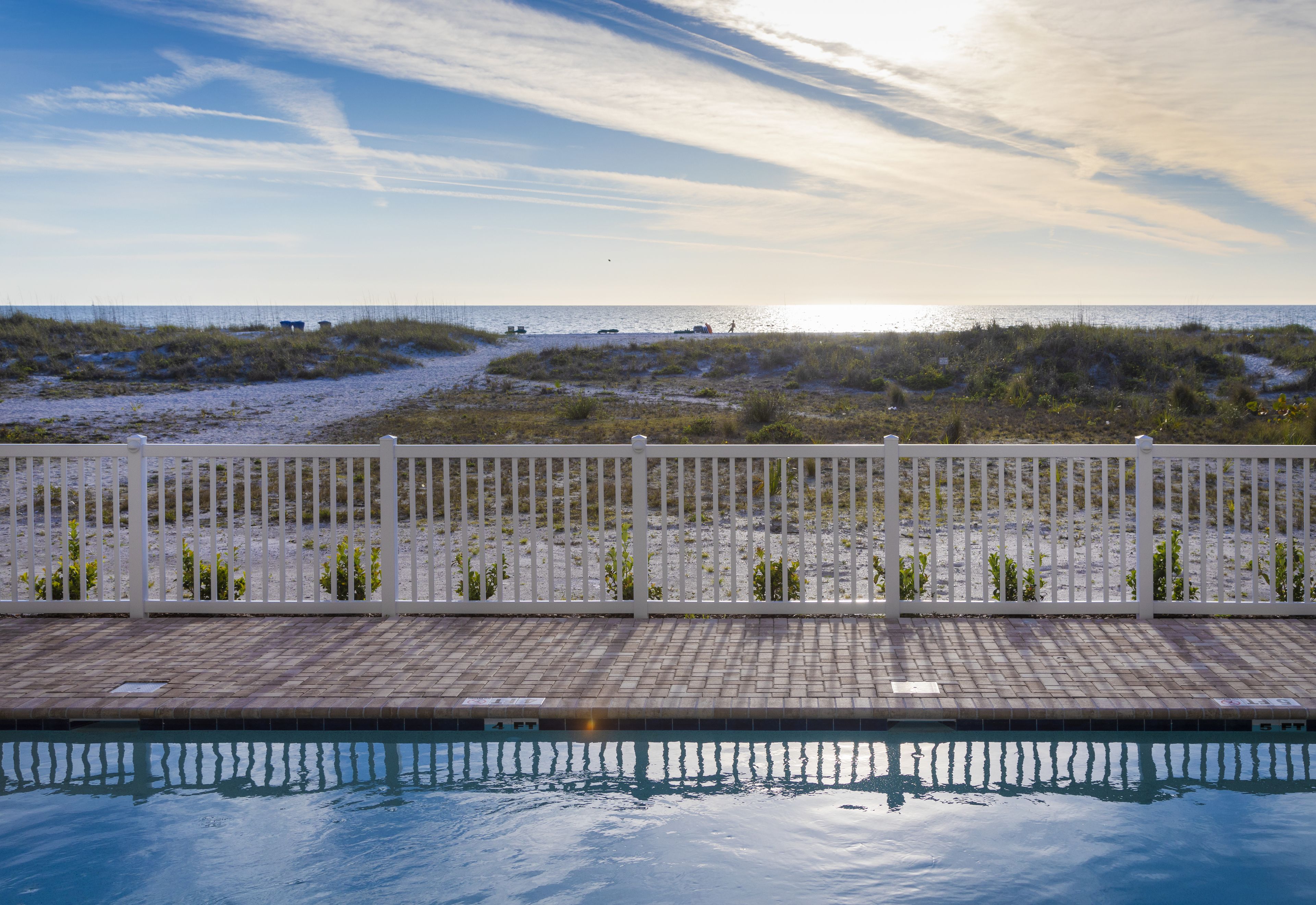 2 utendørsbassenger