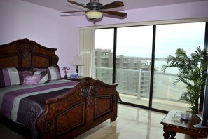 5 bedrooms, iron/ironing board, WiFi, bed sheets