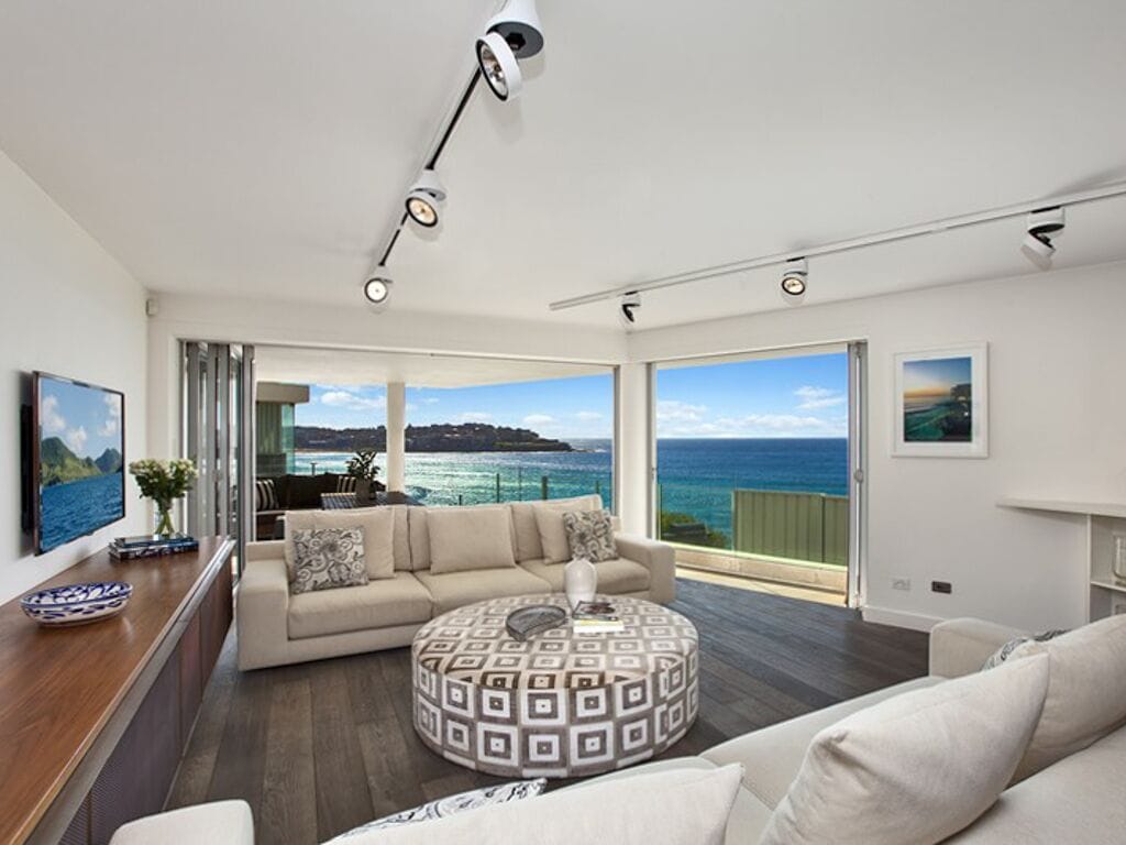 Located in the iconic apartment building on Notts Avenue