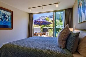 2 Schlafzimmer, Bügeleisen/Bügelbrett, Reisekinderbett, WLAN
