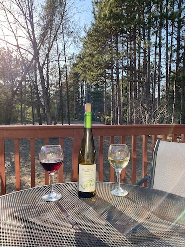 House Near Beautiful Castle Rock Lake/30 Minutes from Wisconsin Dells