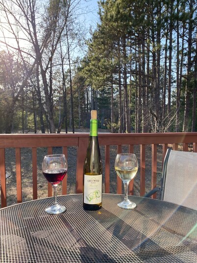 House Near Beautiful Castle Rock Lake/30 Minutes from Wisconsin Dells