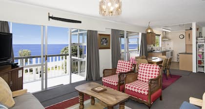 Maple's Den - Collingwood beach house