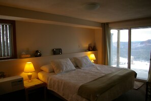 3 soverom, memory foam-senger, strykejern/-brett og wi-fi (inkludert)