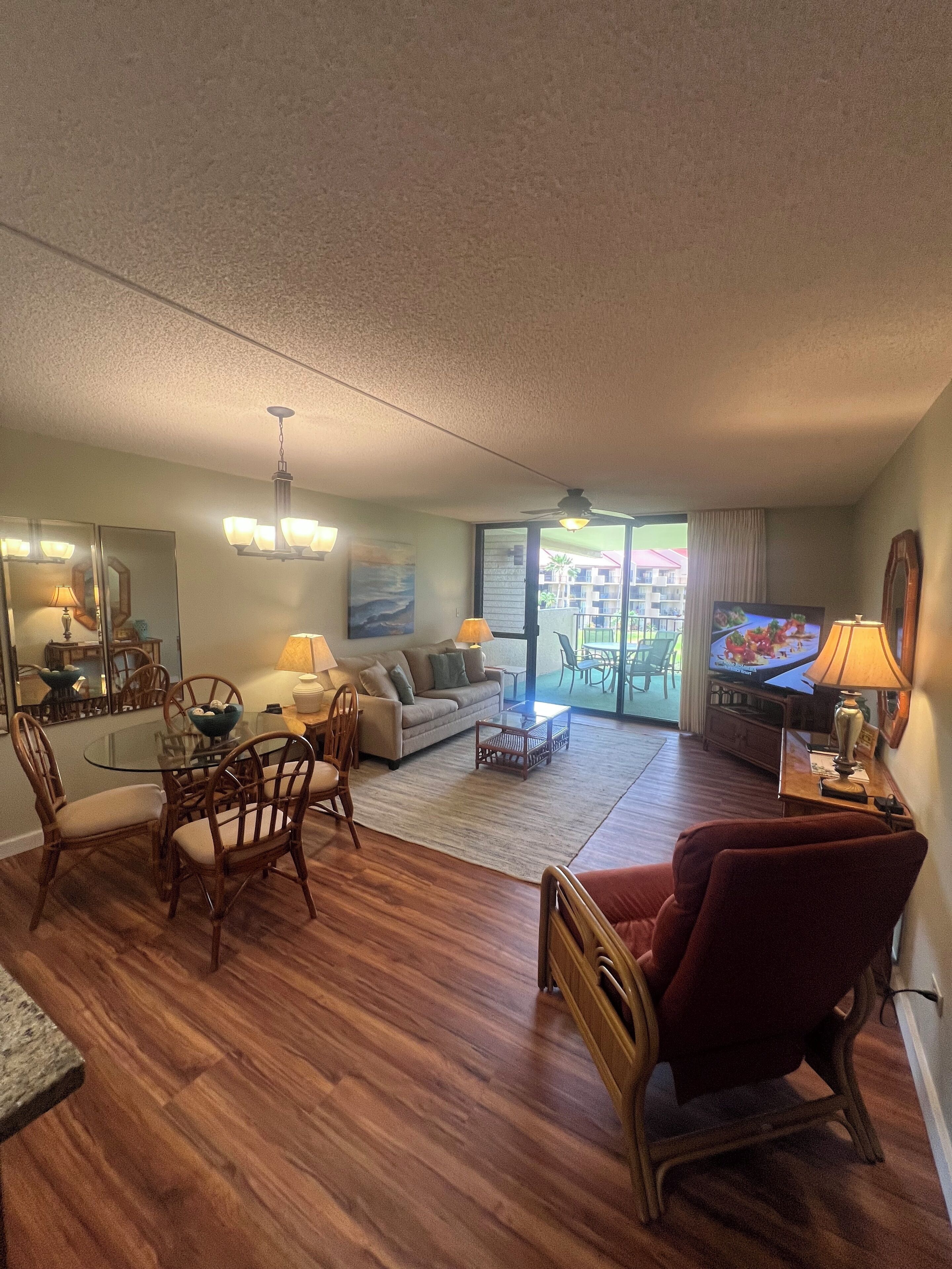 TV, DVD player, books, stereo