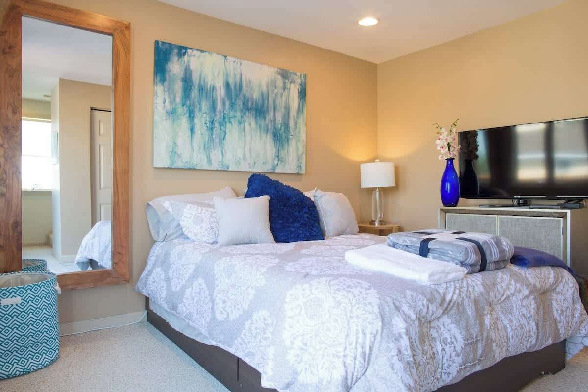 4 bedrooms, WiFi, bed sheets