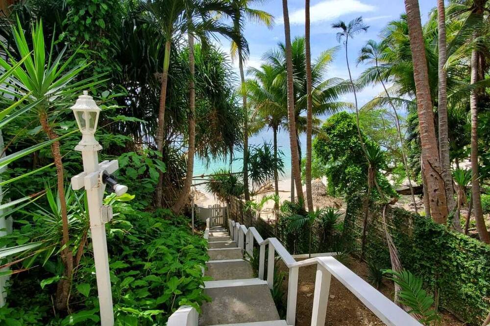 Tropical Island Villa Overlooking Playa GaleΓ³n β 30-Night Minimum Isla Contadora
