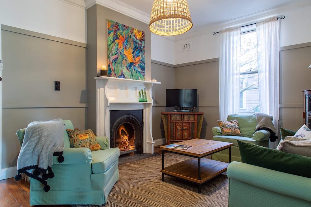 Bantam Cottage-Bronze Winner Stayz Holiday Home Awards