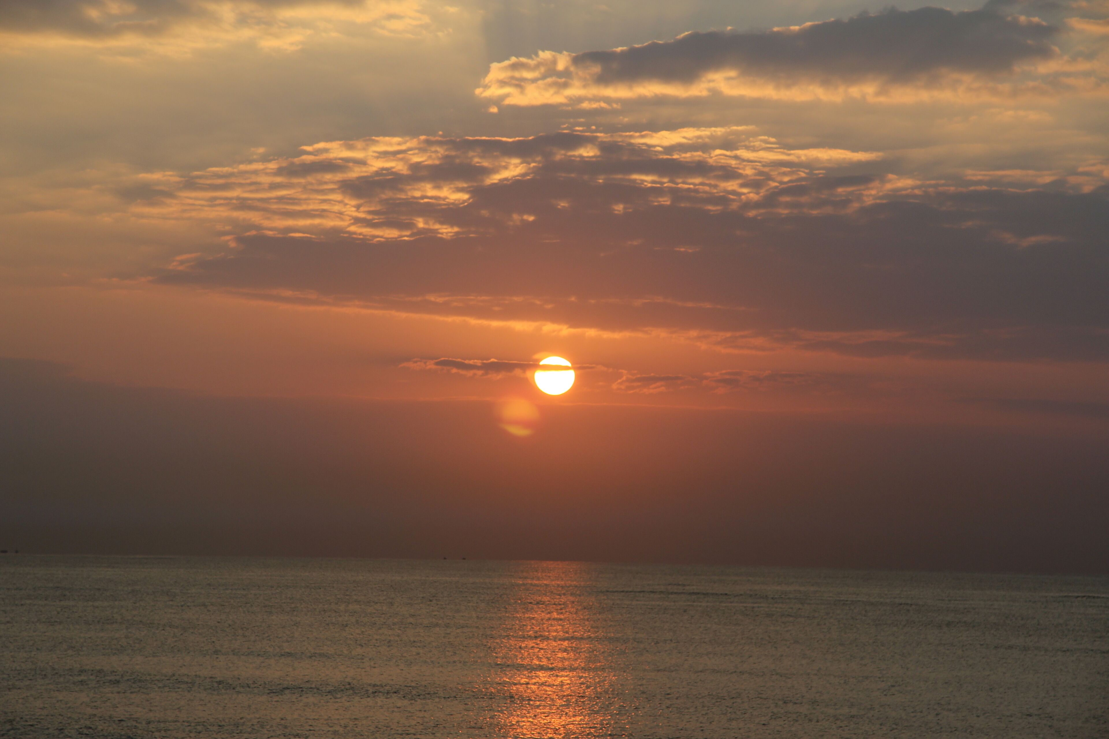 Beautiful Oceanfront Home - Fantastic Views of Waikiki and Diamond Head! - Photo 28