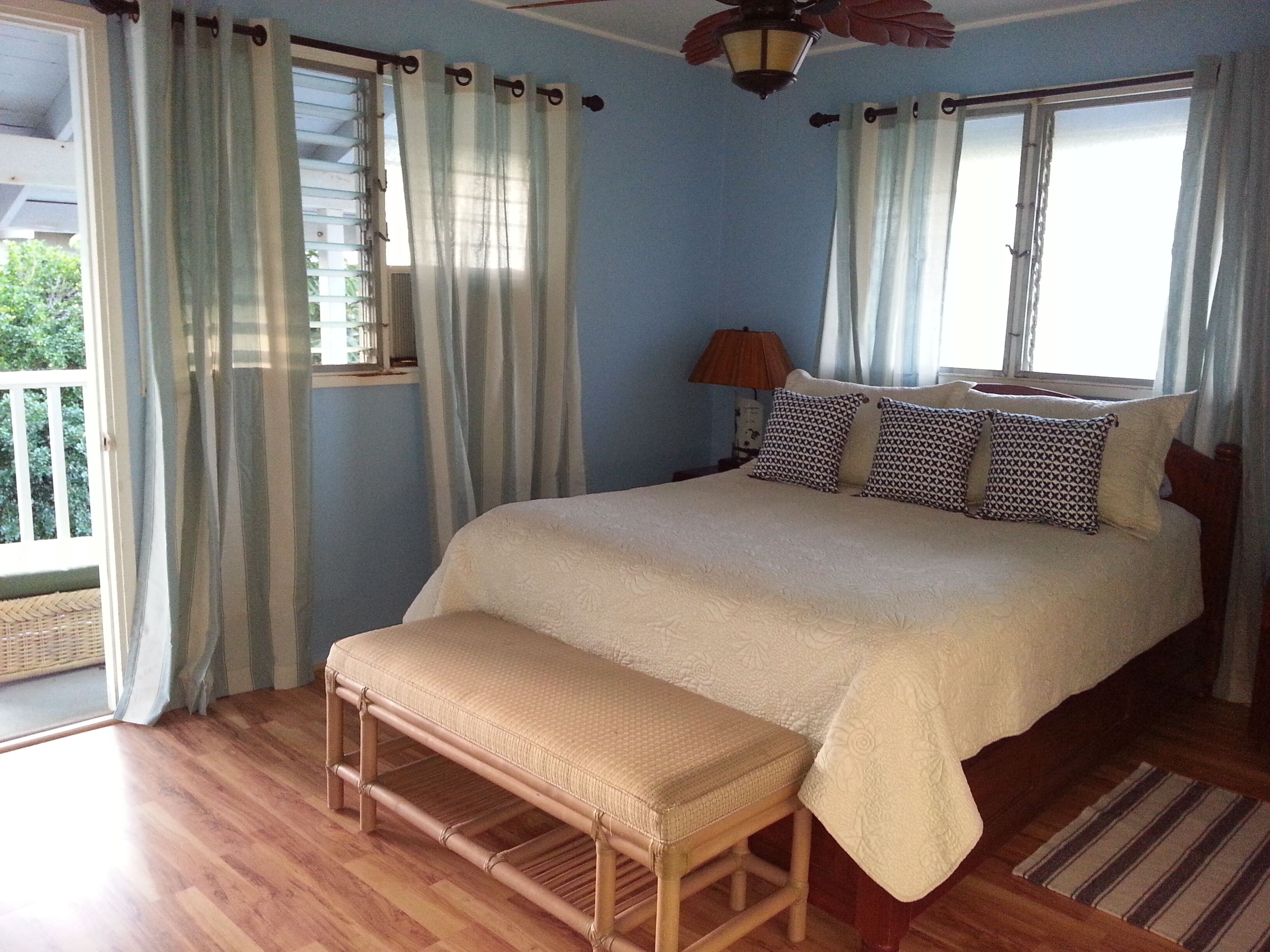 Beautiful Oceanfront Home - Fantastic Views of Waikiki and Diamond Head! - Photo 4