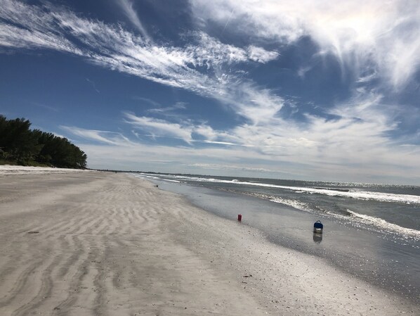 Beach nearby, sun-loungers