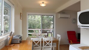 Interior - Family friendly and pet friendly cottage (Cape woolamai)