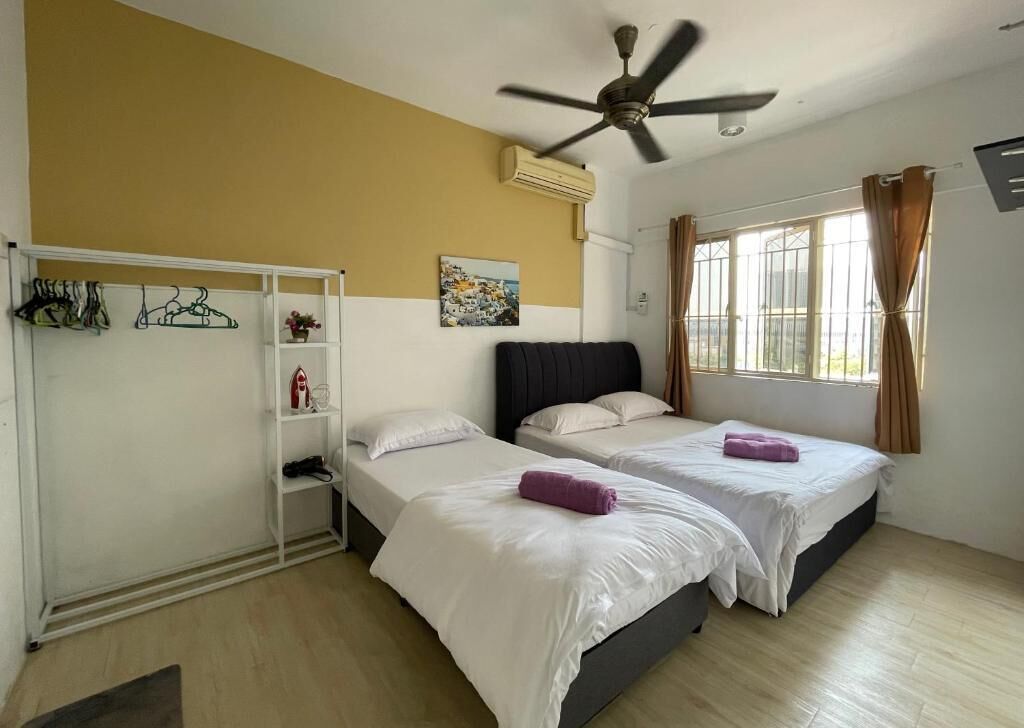 3 slaapkamers, een strijkplank/strijkijzer, wifi