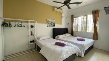 3 bedrooms, iron/ironing board, WiFi