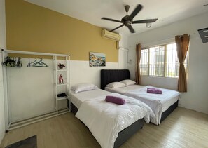 3 Schlafzimmer, Bügeleisen/Bügelbrett, WLAN