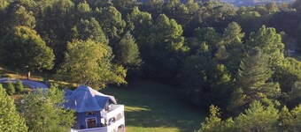 The Octagon House: Incredibile vista sulle montagne, privato ma vicino a tutto