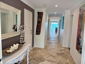 Interior - Bliss on the Bay -Beachfront, Dog friendly (Callala Bay)