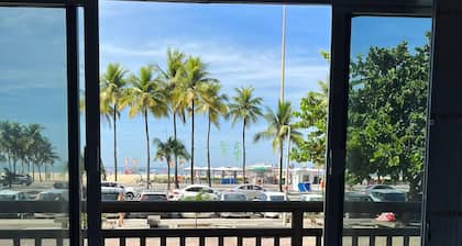 Fühlen Sie sich an der Küste der Copacabana wie zu Hause - 1 Suite + 1 Schlafzimmer
