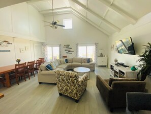 Smart TV, video games, Netflix, DVD player